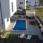Elegant Ilma With Pool - With Pool Villa Vodice