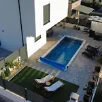 Villa Elegant Ilma With Pool - With Pool