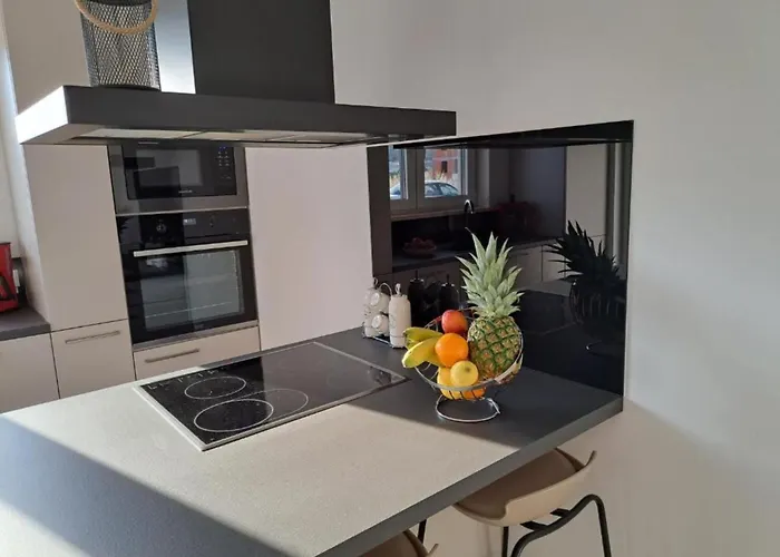 Elegant Ilma With Pool - With Pool