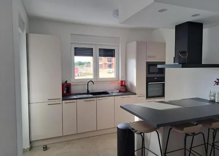 Elegant Ilma With Pool - With Pool Villa Vodice